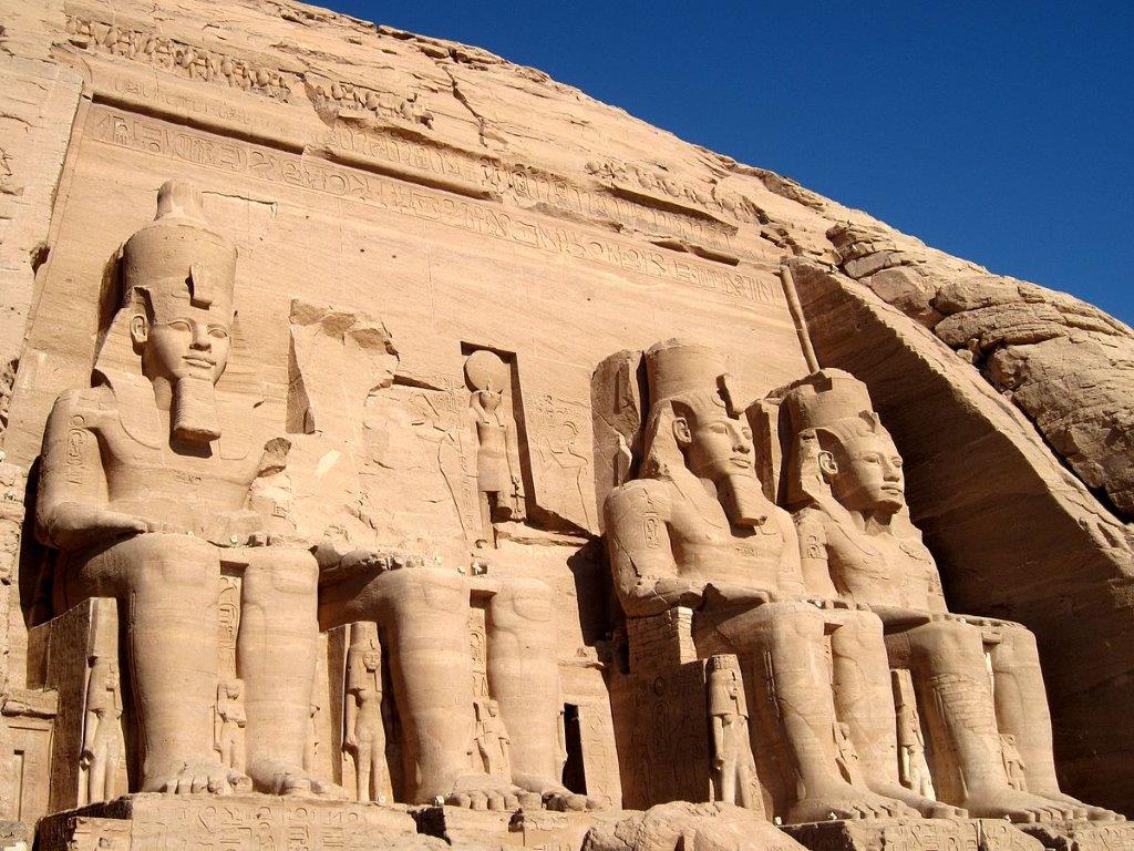 abu-simbel-by-steib-pur-reisen